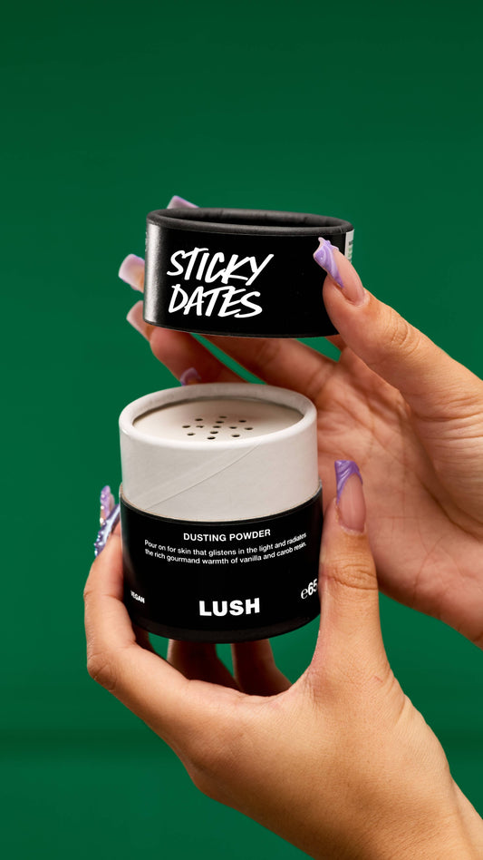 Sticky Dates - US 9425
