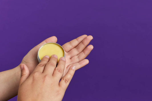 Ultrabalm - US 5186