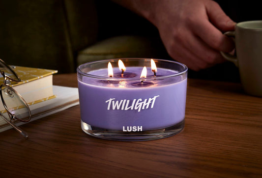 Twilight 4 Wick Candle - US 8253