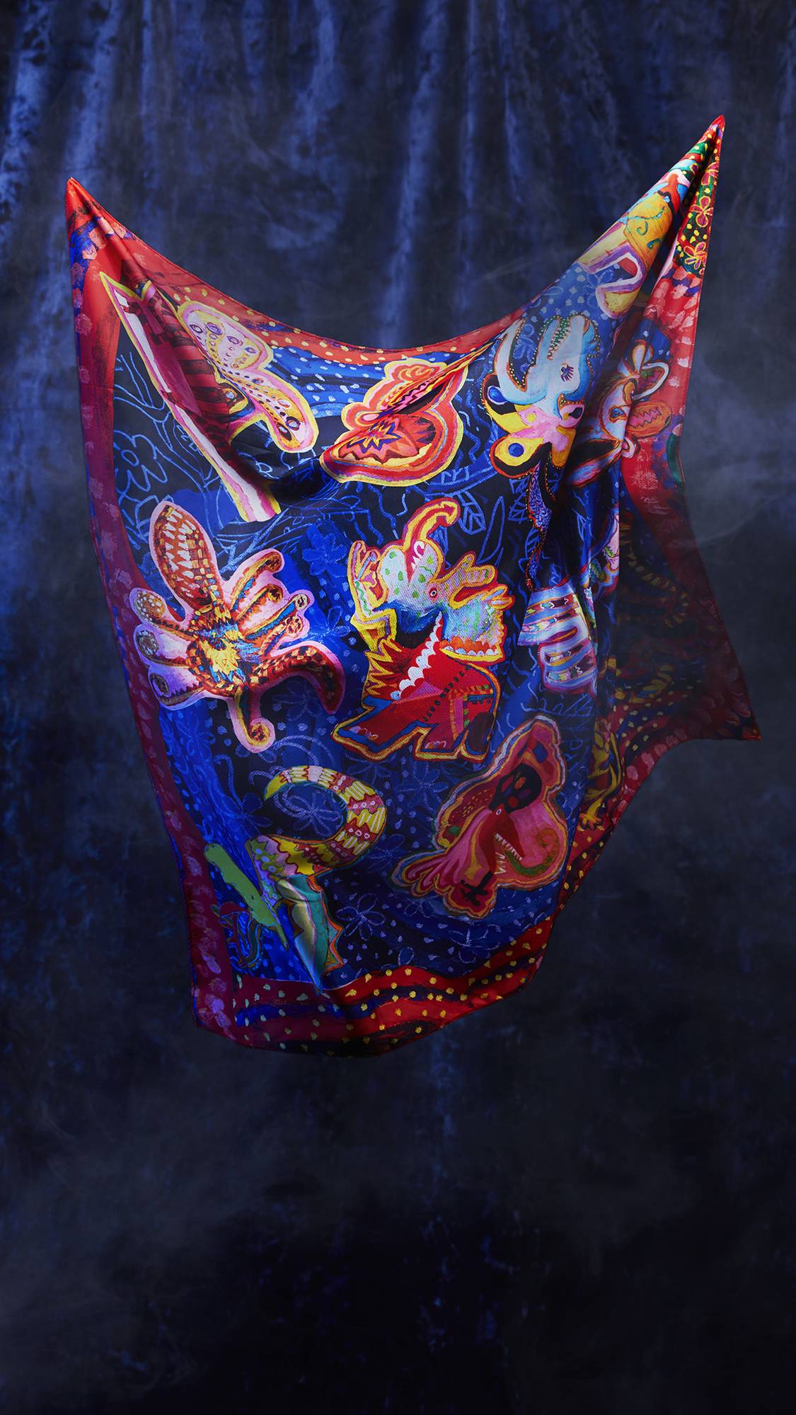 Fantasy Animals Knot Wrap - US 6951