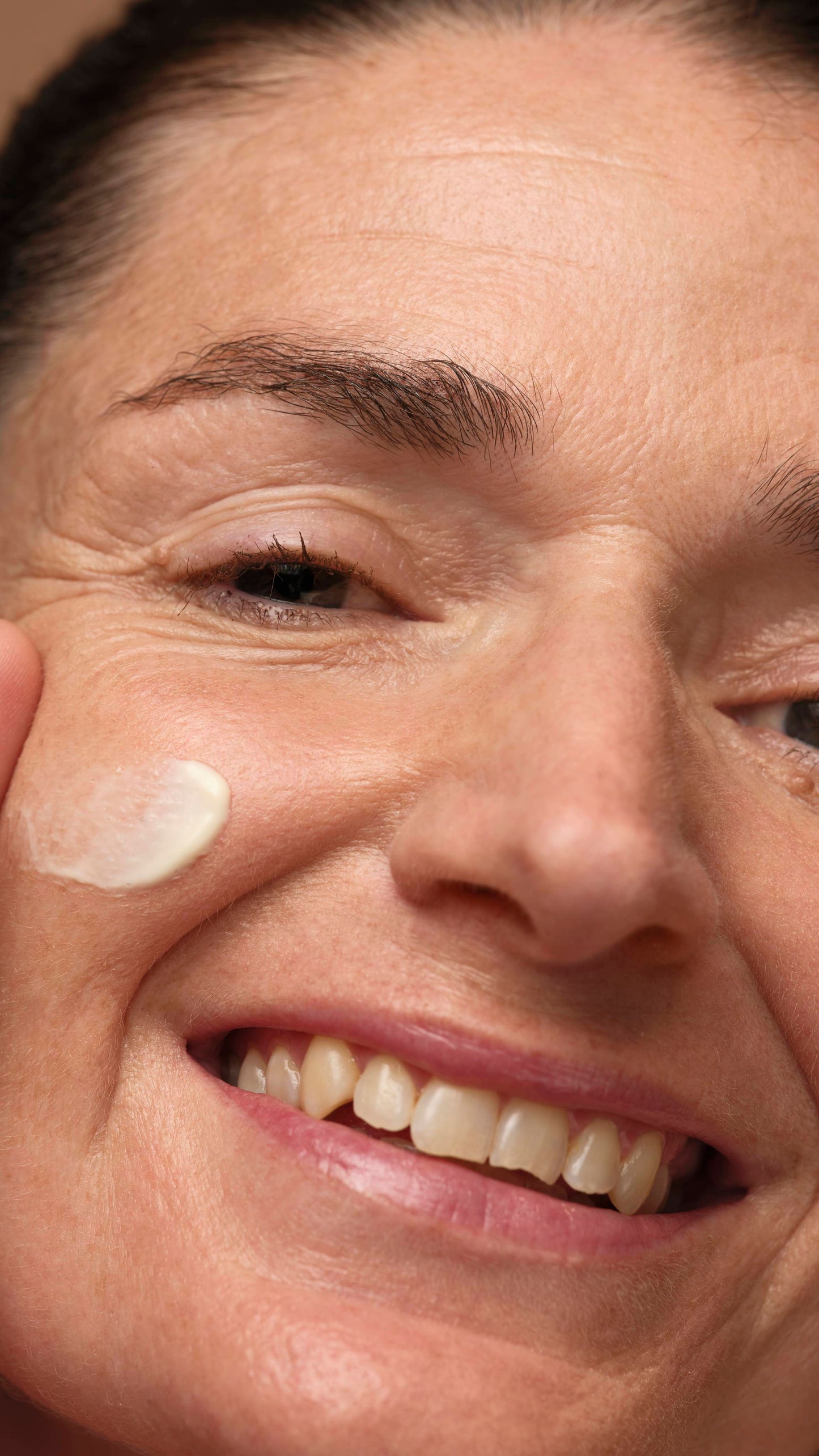 Skin's Shangri La Self-Preserving - US 5988