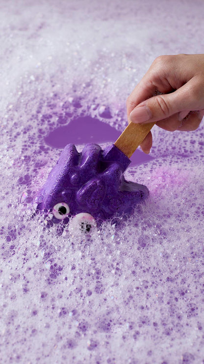 Worry Monster - US 3054